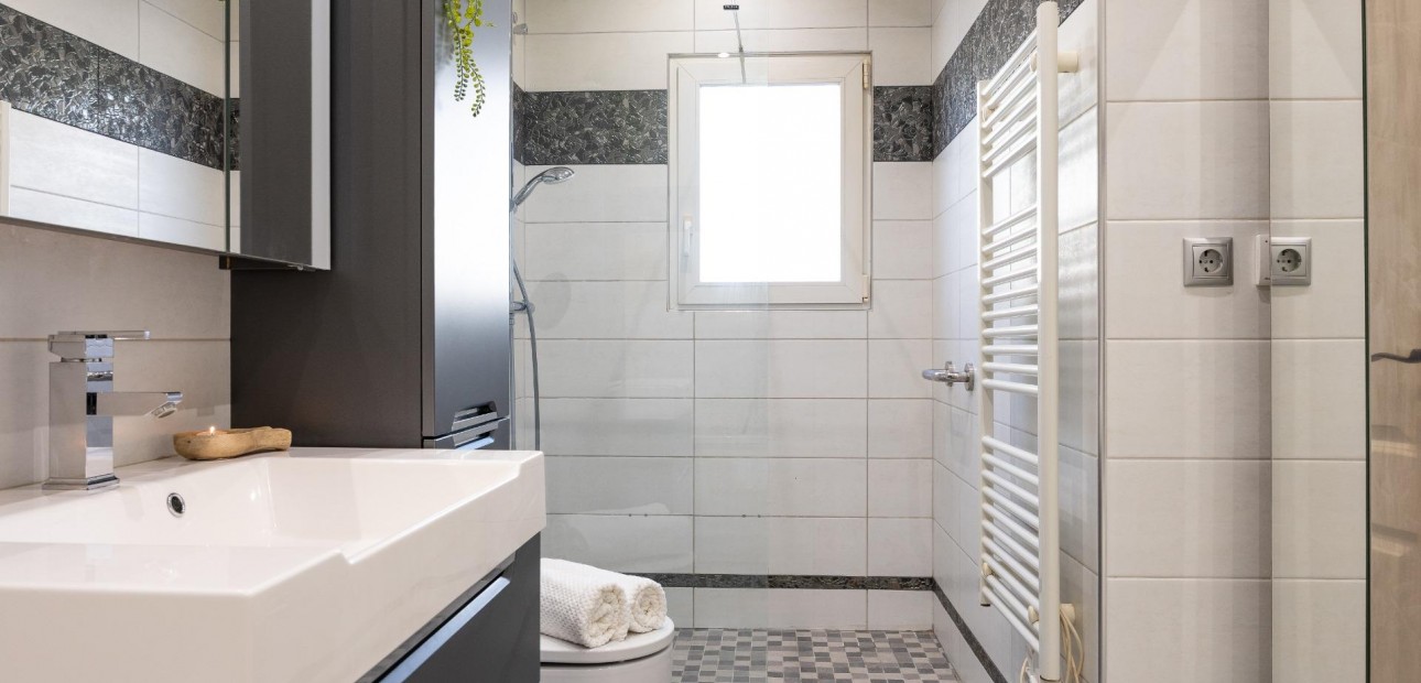 Venta - Villa -
Orihuela Costa - Playa Flamenca