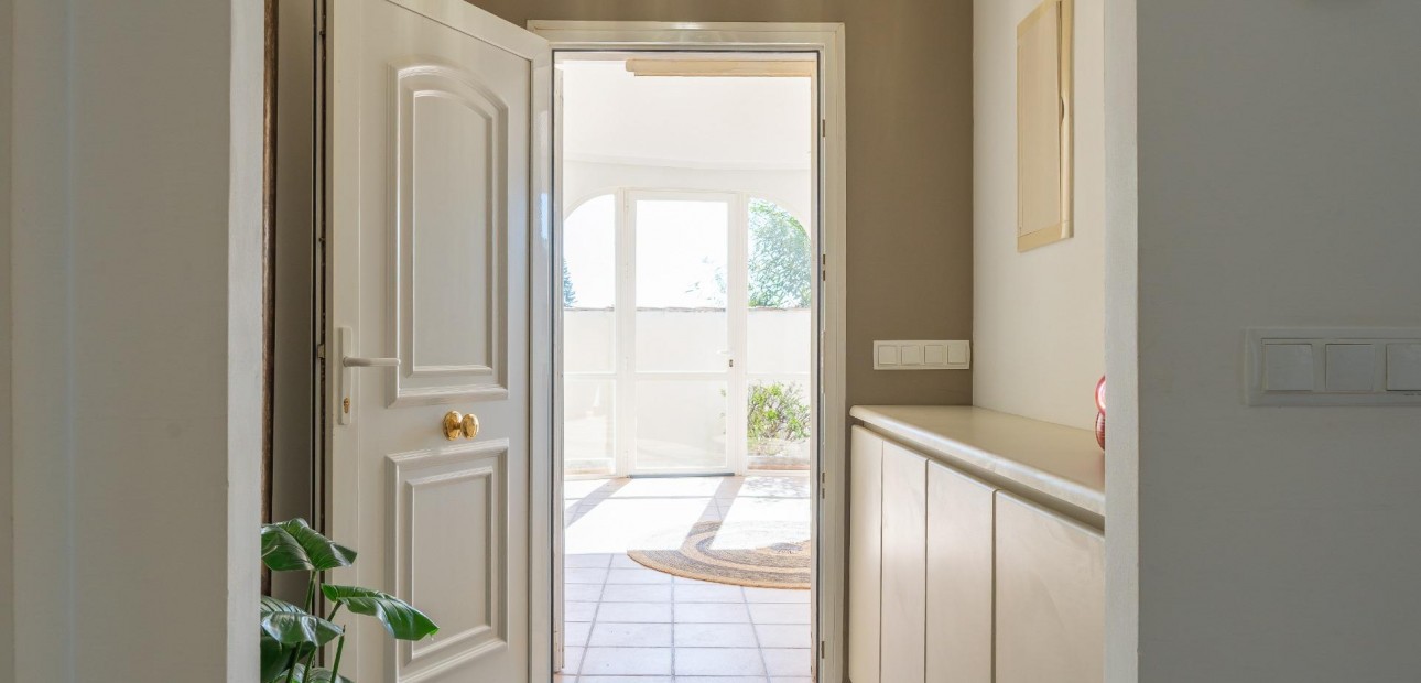 Venta - Villa -
Orihuela Costa - Playa Flamenca