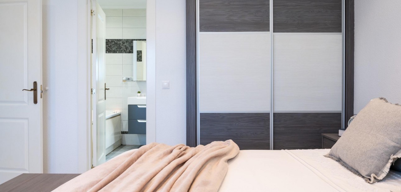 Venta - Villa -
Orihuela Costa - Playa Flamenca