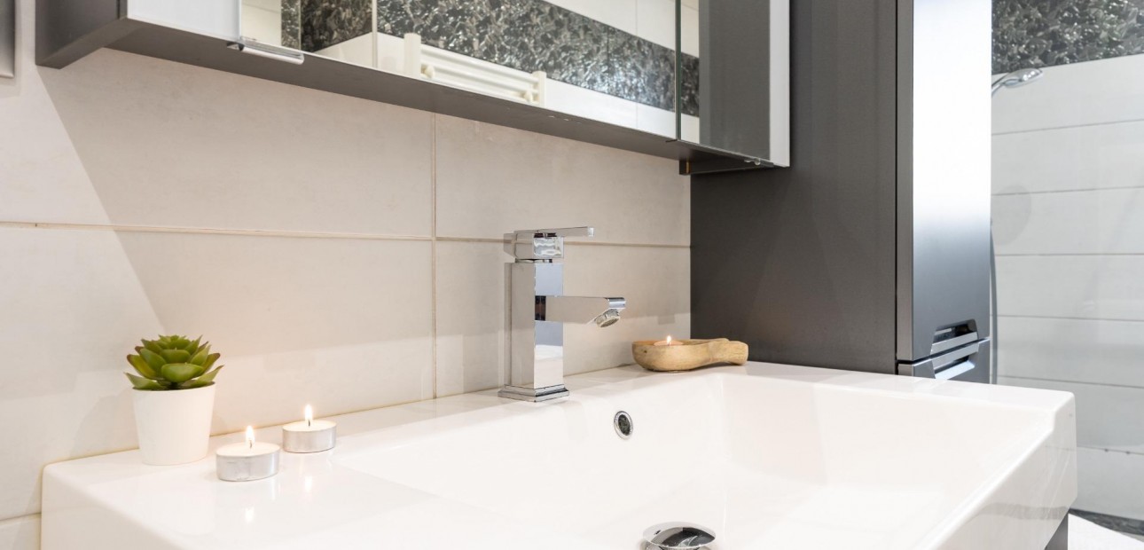 Venta - Villa -
Orihuela Costa - Playa Flamenca