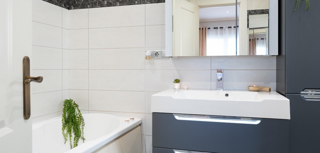 Venta - Villa -
Orihuela Costa - Playa Flamenca