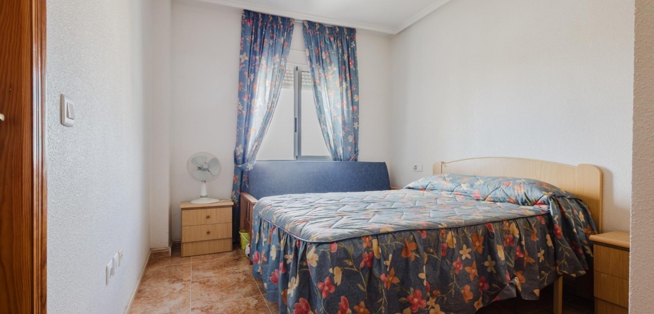 Herverkoop - Appartement / flat -
Torrevieja - Centro