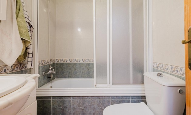 Herverkoop - Appartement / flat -
Torrevieja - Centro