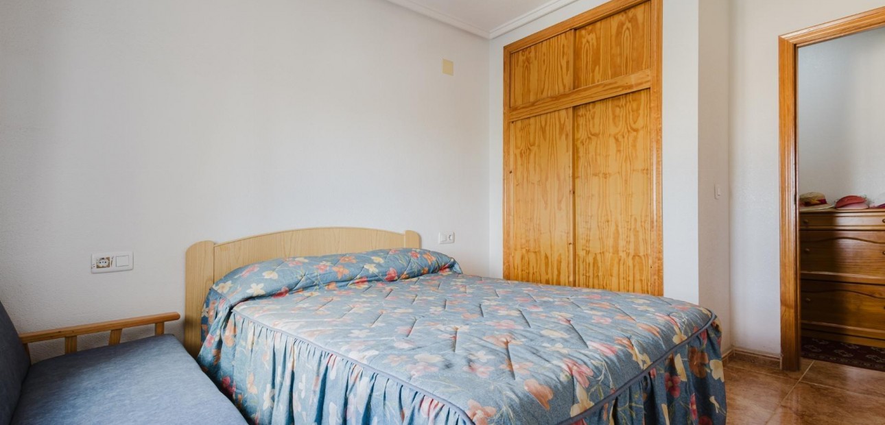 Herverkoop - Appartement / flat -
Torrevieja - Centro