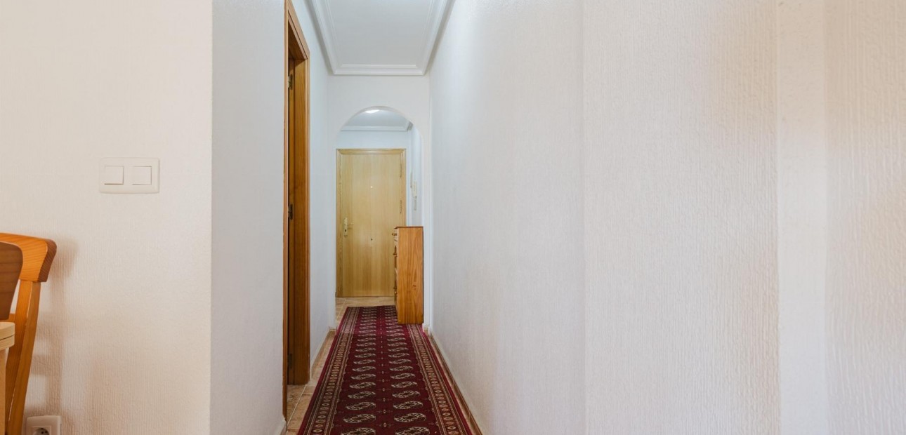 Herverkoop - Appartement / flat -
Torrevieja - Centro