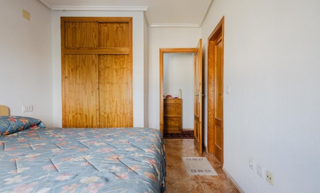 Herverkoop - Appartement / flat -
Torrevieja - Centro