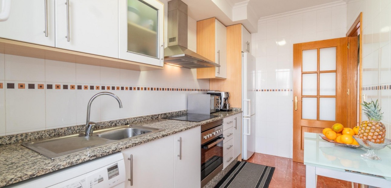 Venta - Terraced house -
Orihuela Costa - Villamartin