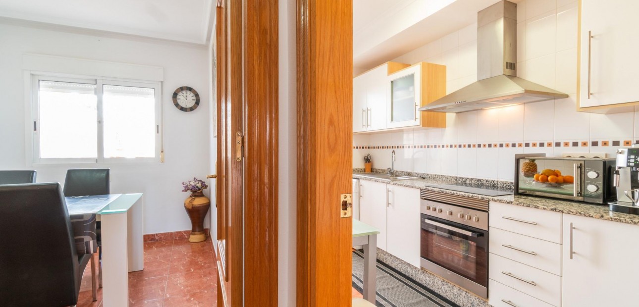 Venta - Terraced house -
Orihuela Costa - Villamartin