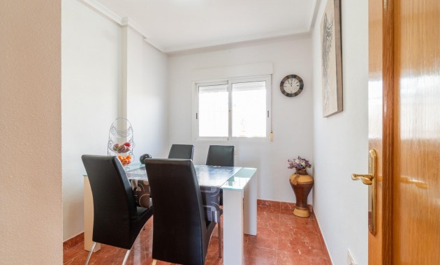 Venta - Terraced house -
Orihuela Costa - Villamartin