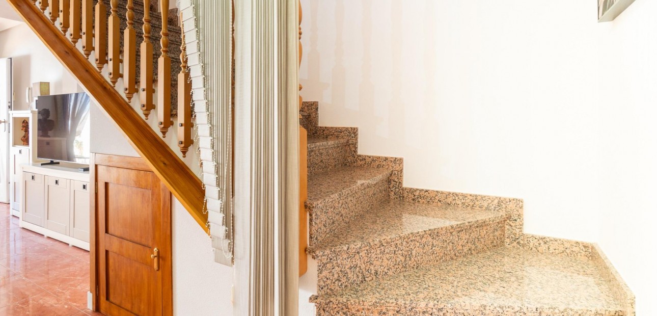 Venta - Terraced house -
Orihuela Costa - Villamartin