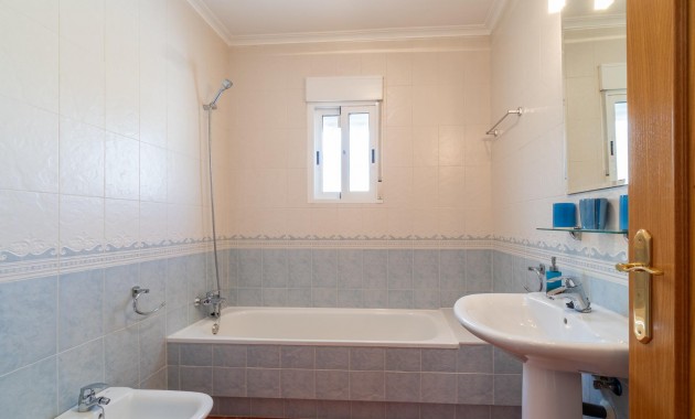 Venta - Terraced house -
Orihuela Costa - Villamartin