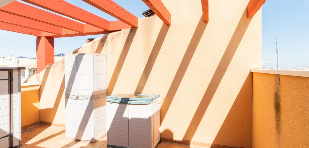 Venta - Terraced house -
Orihuela Costa - Villamartin