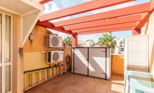 Venta - Terraced house -
Orihuela Costa - Villamartin