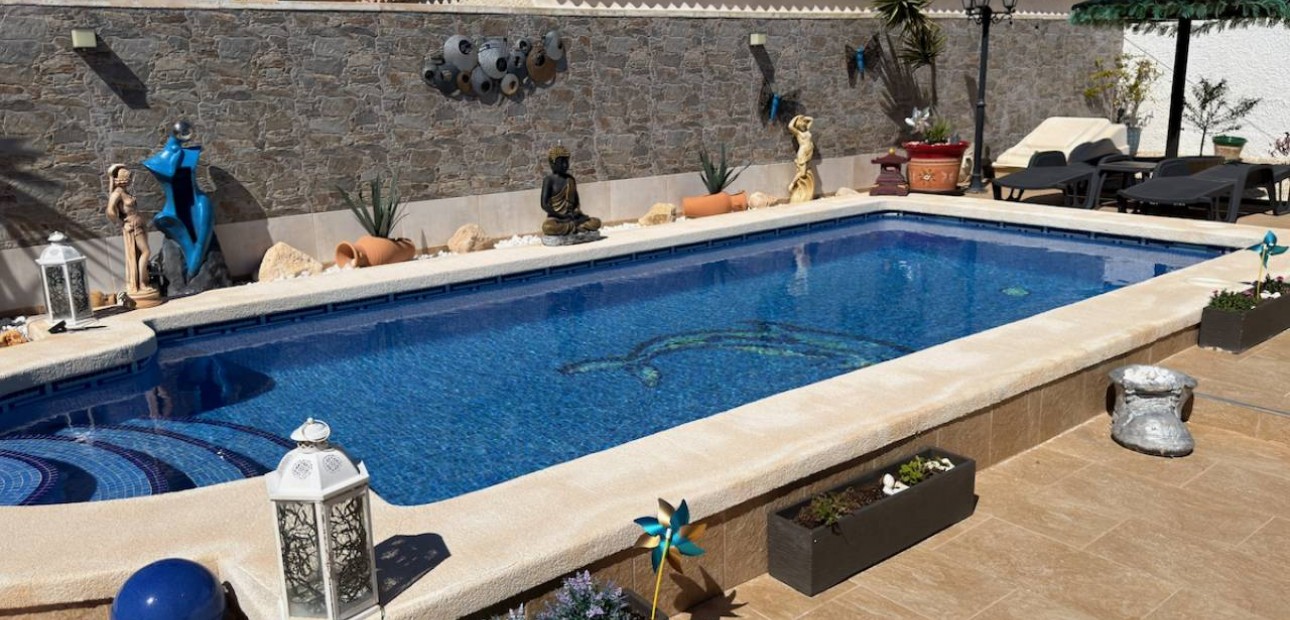 Venta - Villa -
Ciudad Quesada