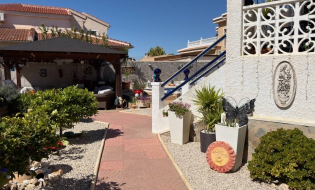 Venta - Villa -
Ciudad Quesada