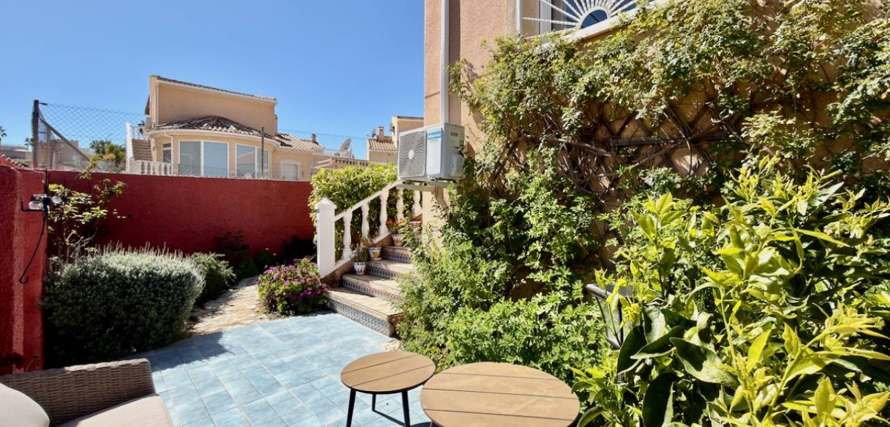 Venta - Villa -
Ciudad Quesada - Rojales