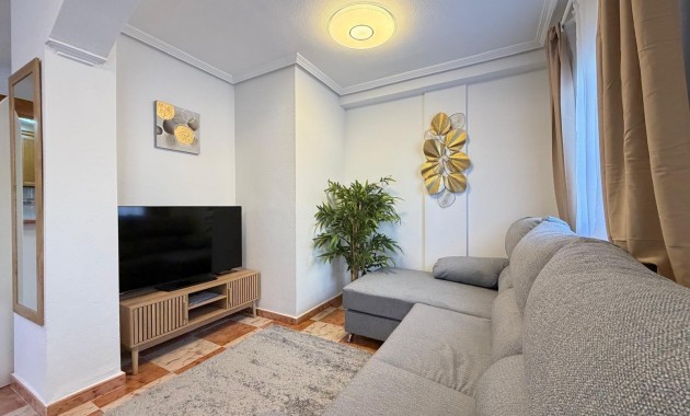 Venta - Terraced house -
Orihuela Costa - Las Filipinas