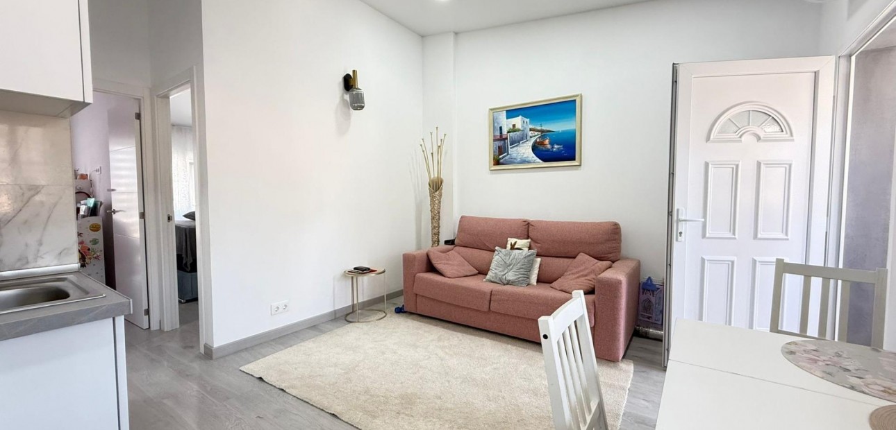 Venta - Bungalow -
Torrevieja - Playa del cura