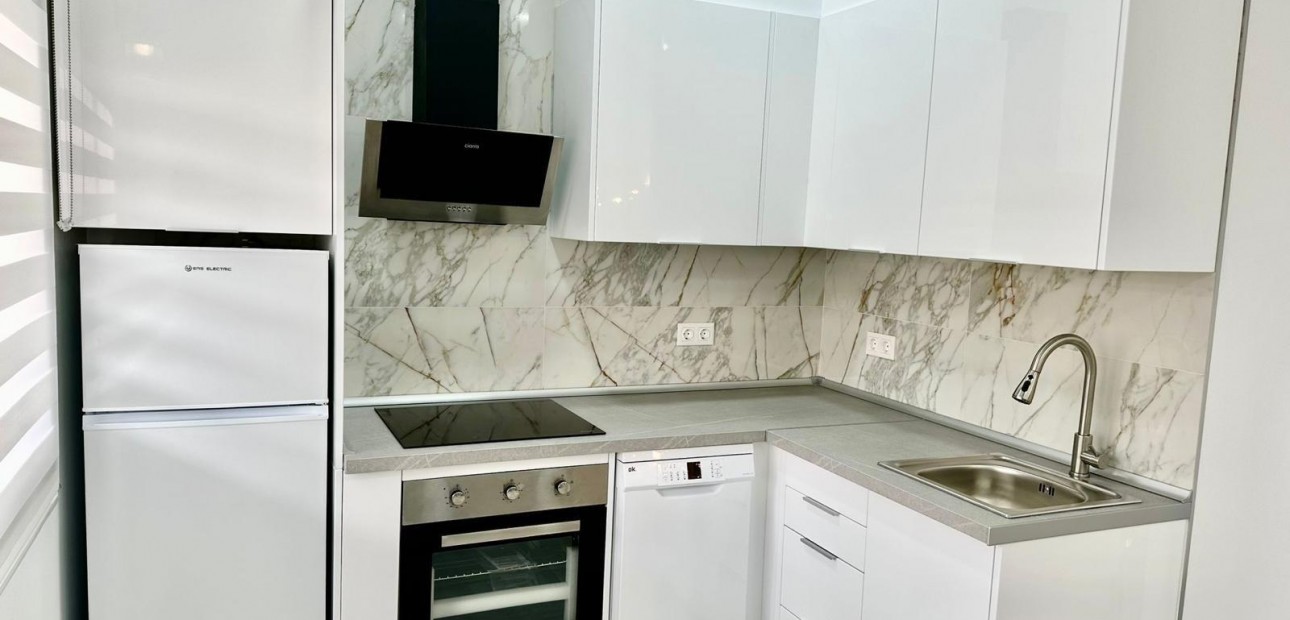 Venta - Bungalow -
Torrevieja - Playa del cura