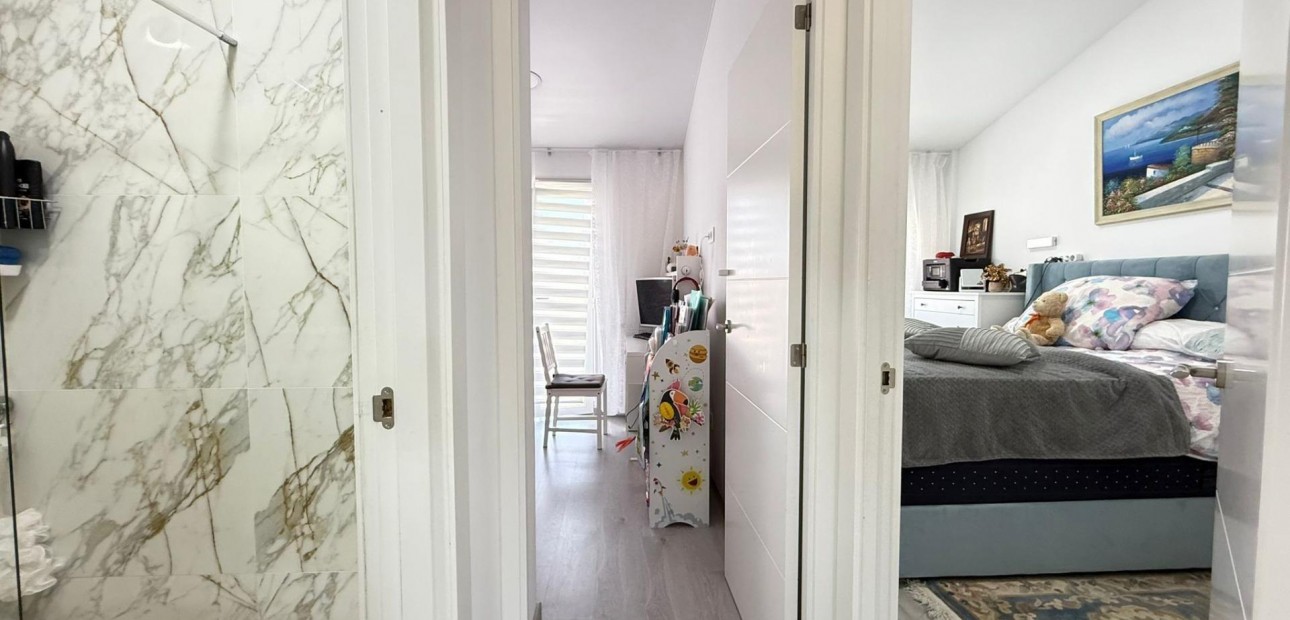 Venta - Bungalow -
Torrevieja - Playa del cura