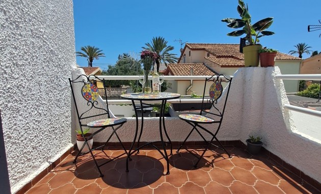 Venta - Bungalow -
Torrevieja - Playa del cura