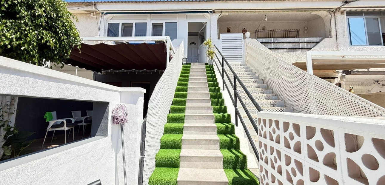 Venta - Bungalow -
Torrevieja - Playa del cura