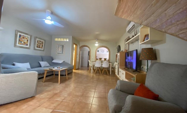Venta - Terraced house -
Torrevieja - Playa de los Naufragos