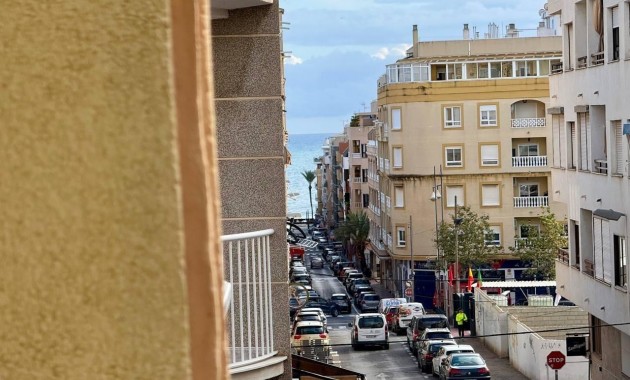 Venta - Apartamento / piso -
Torrevieja - Estacion de autobuses