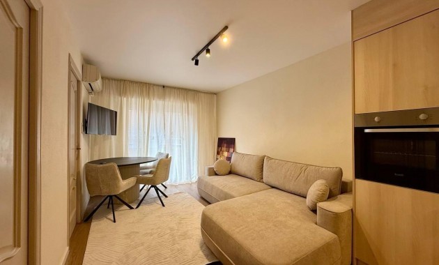 Venta - Apartamento / piso -
Torrevieja - Estacion de autobuses