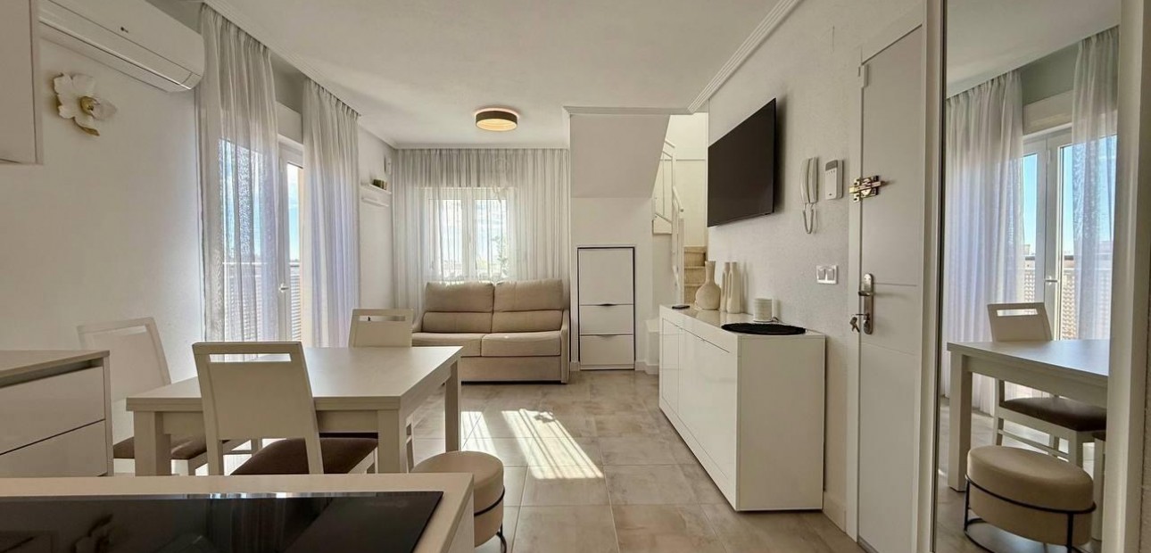 Venta - Ático -
Torrevieja - Playa del cura