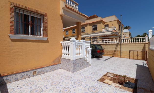 Venta - Quad Villa -
Ciudad Quesada - Lo Marabu