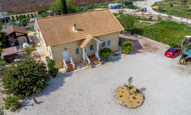 Sale - Finca -
Albatera