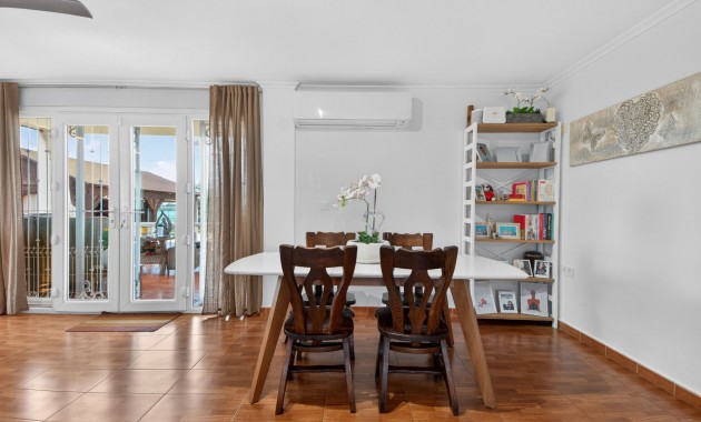 Sale - Finca -
Albatera