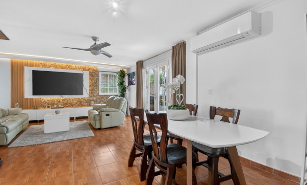 Sale - Finca -
Albatera