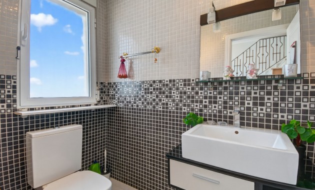 Sale - Finca -
Albatera