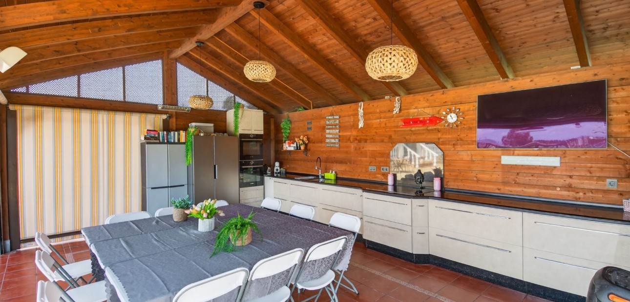 Sale - Finca -
Albatera