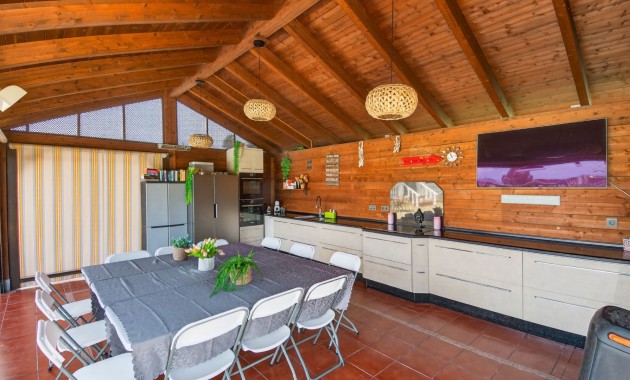 Sale - Finca -
Albatera