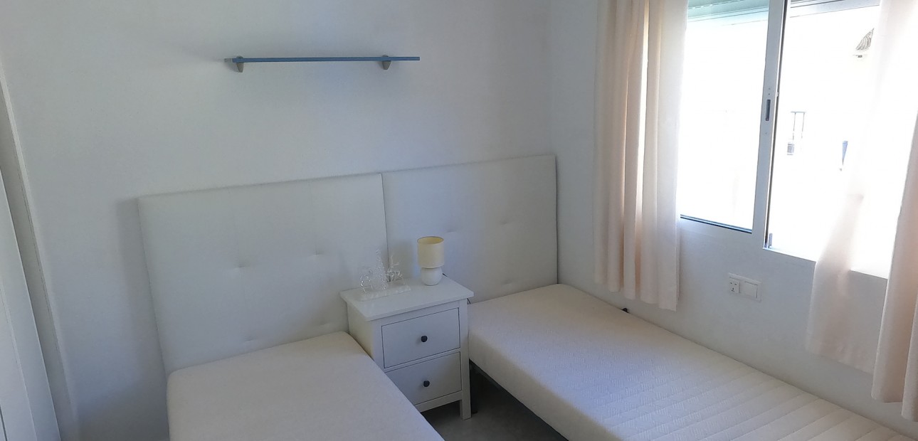 Venta - Apartamento / piso -
Algorfa - La Finca Golf Resort