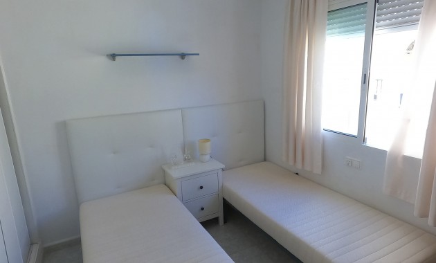 Venta - Apartamento / piso -
Algorfa - La Finca Golf Resort