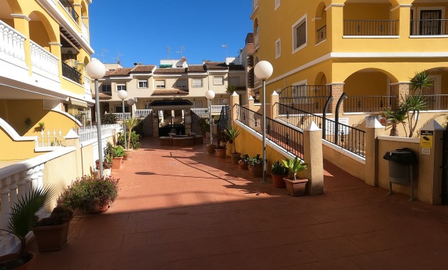 Venta - Apartamento / piso -
Algorfa - La Finca Golf Resort