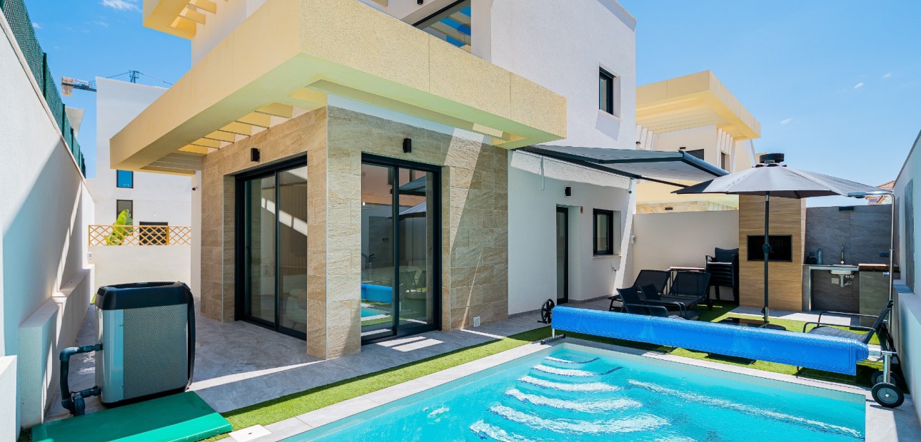 Venta - Detached Villa -
Los Montesinos - La Herrada