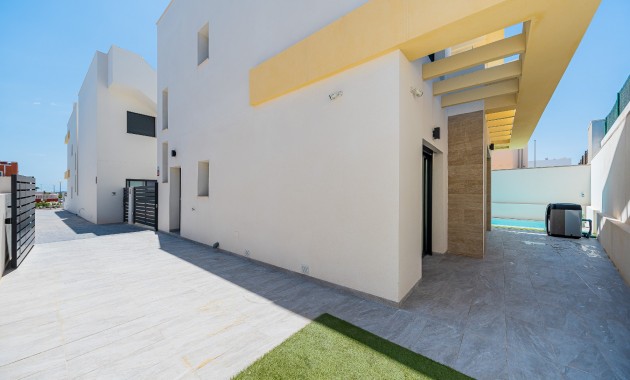 Venta - Detached Villa -
Los Montesinos - La Herrada