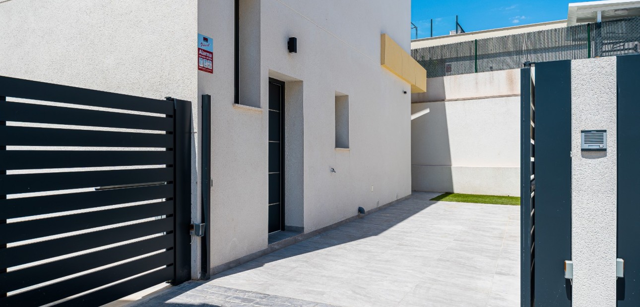 Venta - Detached Villa -
Los Montesinos - La Herrada