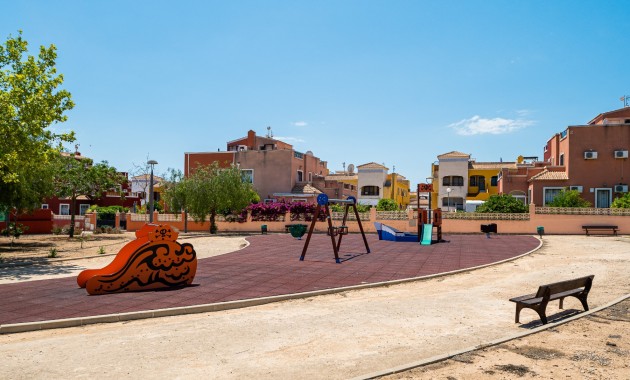 Venta - Detached Villa -
Los Montesinos - La Herrada