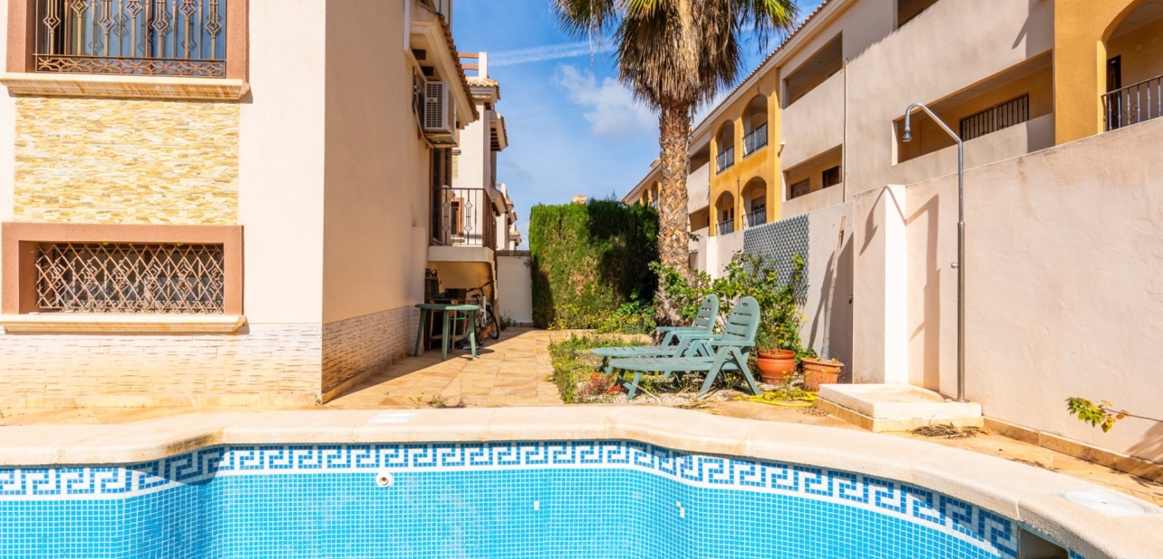 Venta - Detached Villa -
Orihuela Costa - Villamartin