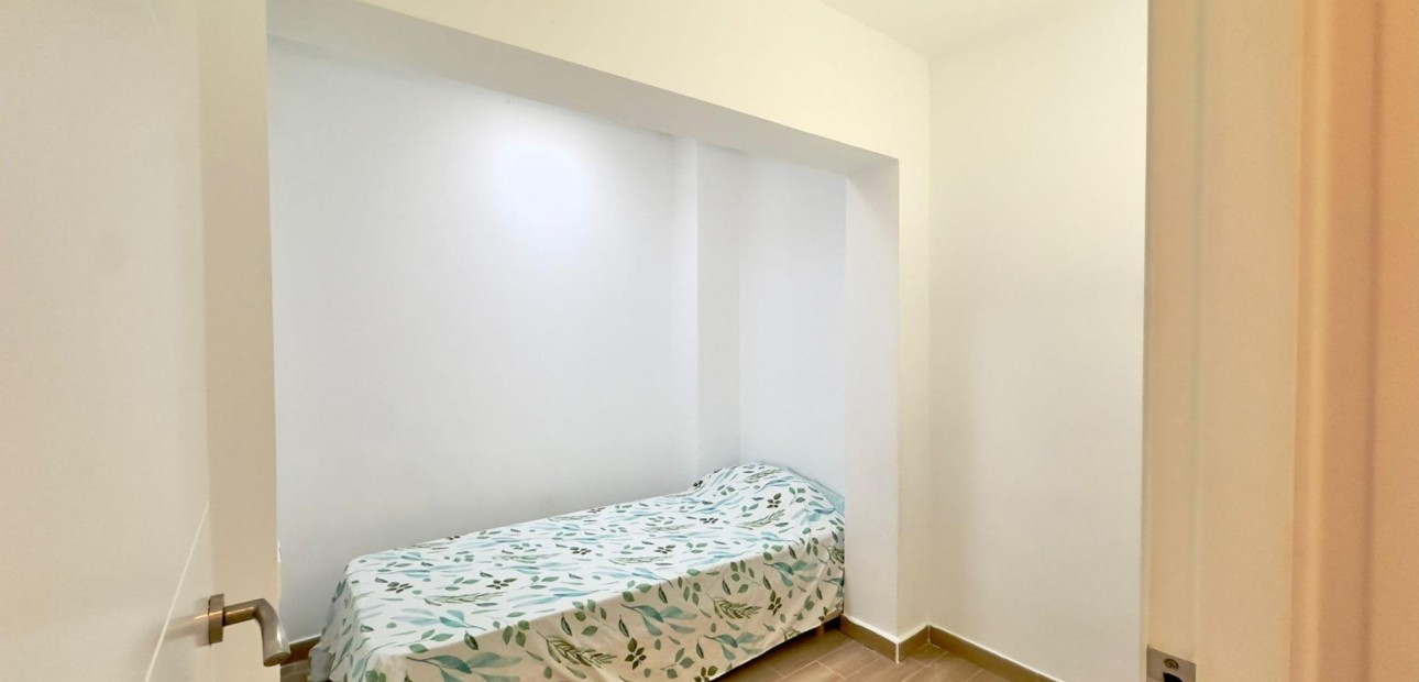 Venta - Bungalow -
Torrevieja - Carrefour