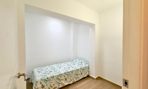 Venta - Bungalow -
Torrevieja - Carrefour