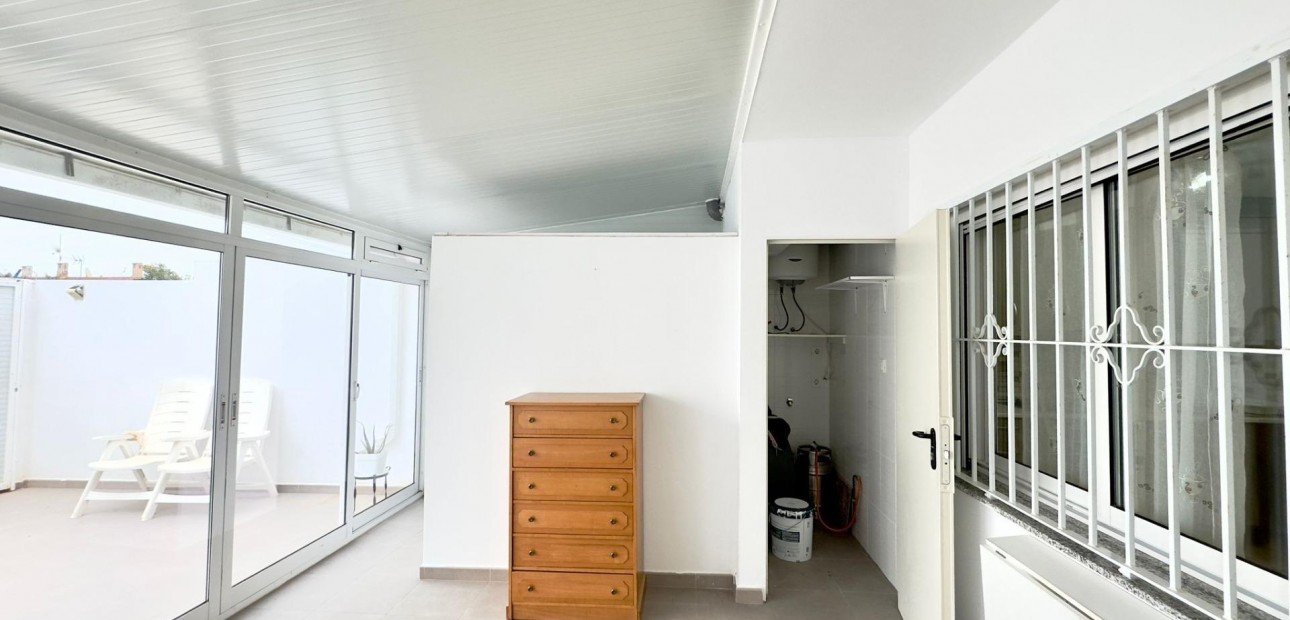 Venta - Bungalow -
Torrevieja - Carrefour