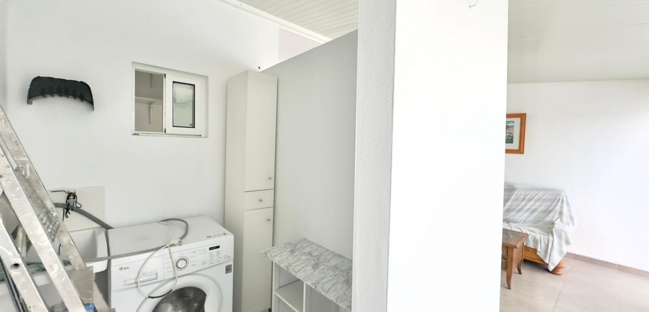 Venta - Bungalow -
Torrevieja - Carrefour