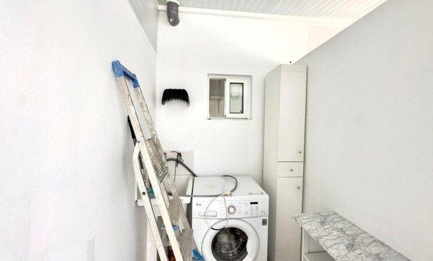 Venta - Bungalow -
Torrevieja - Carrefour